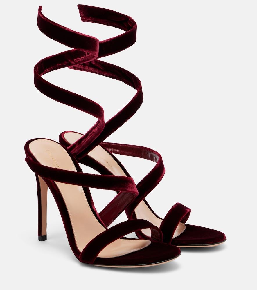 gianvito rossi opera 105 velvet sandals
