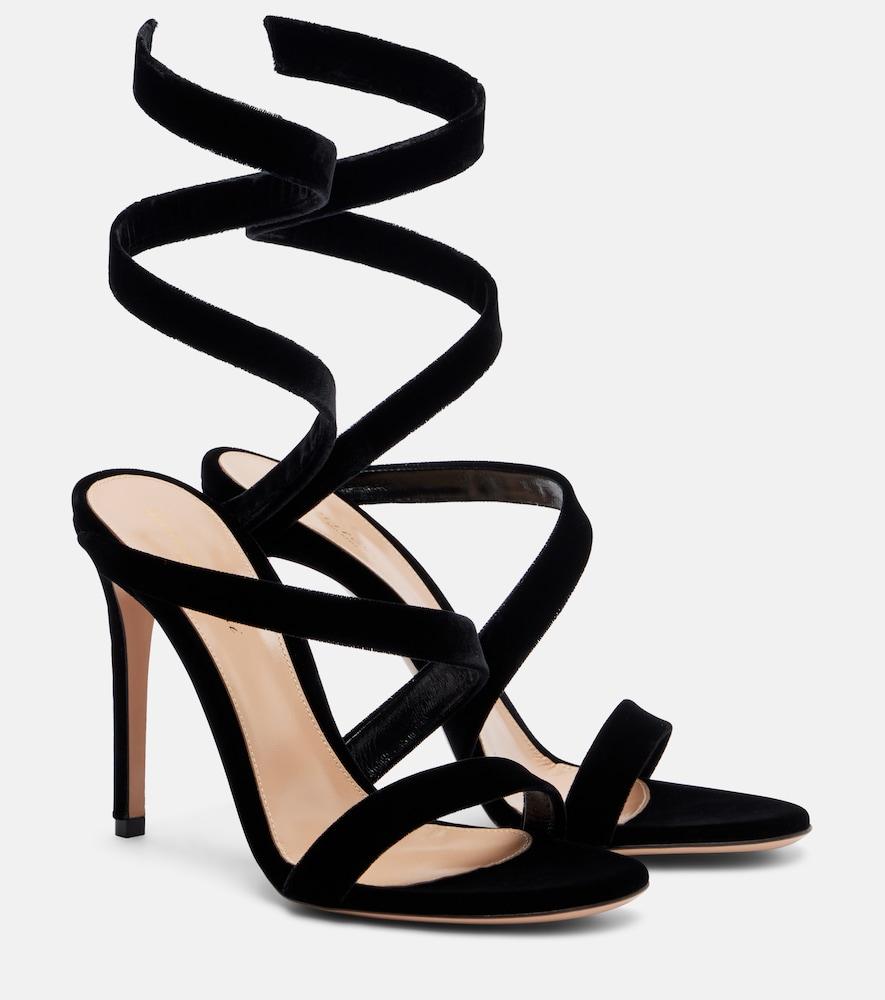 gianvito rossi opera 105 velvet sandals