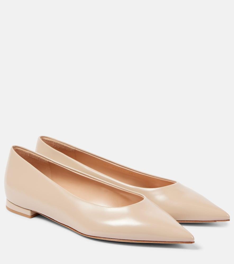 gianvito rossi patent leather ballet flats