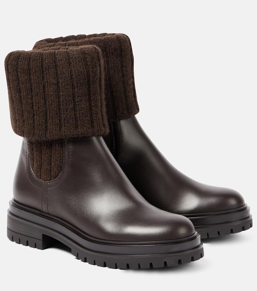 gianvito rossi tenney leather chelsea boots