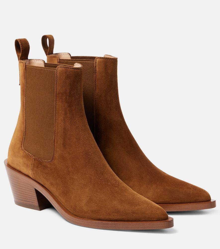 gianvito rossi wylie suede ankle boots