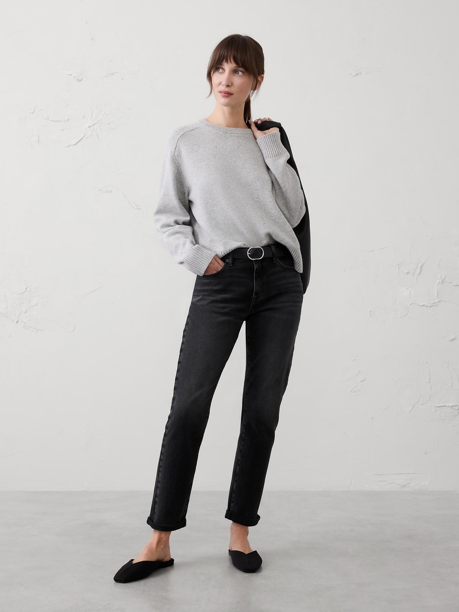 girlfriend mid-rise jean