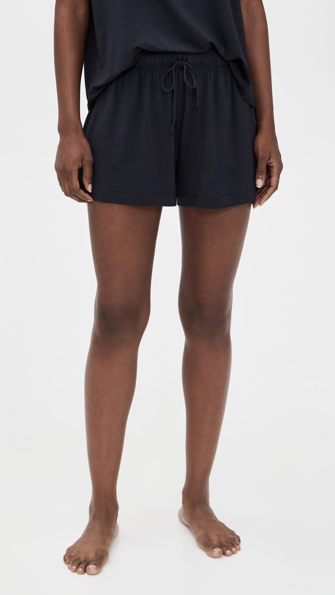 gisele everyday relaxed shorts