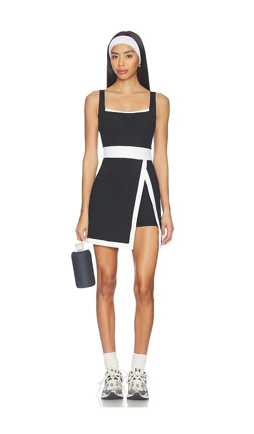 gold hinge lined active dress in black,white.