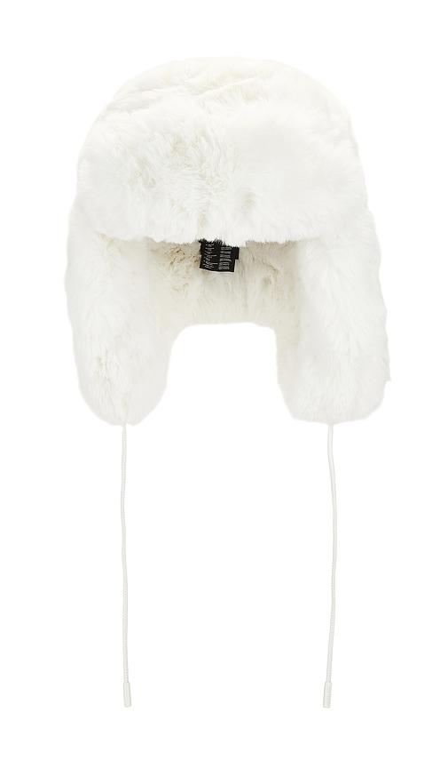 goldbergh cher faux fur hat in cream.