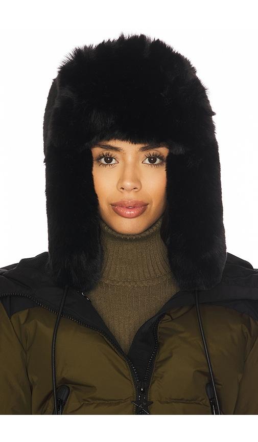goldbergh cher fluffy aviator hat in black.