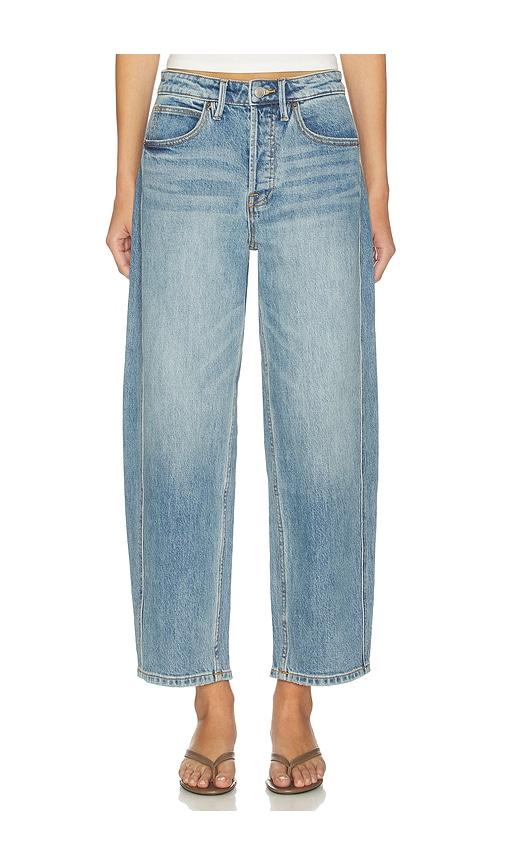good american vintage barrel ankle jeans in blue.