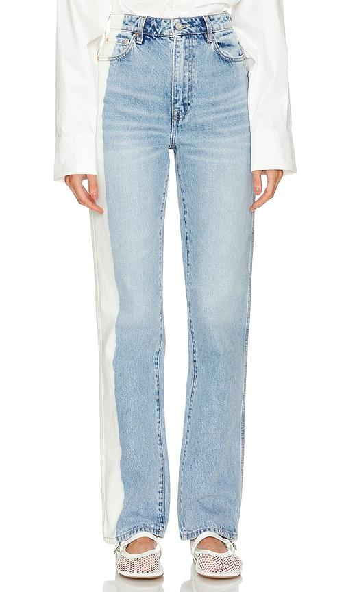 grlfrnd sara super high-rise straight jeans in denim-light.