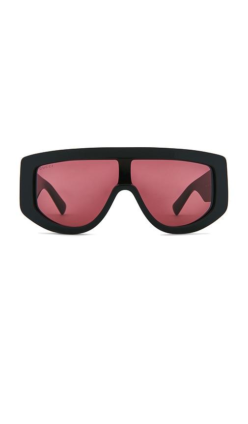 gucci mask sunglasses in black.