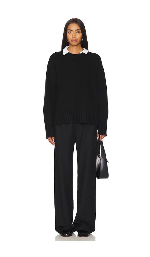 guest in residence cozy crew sweater in black.