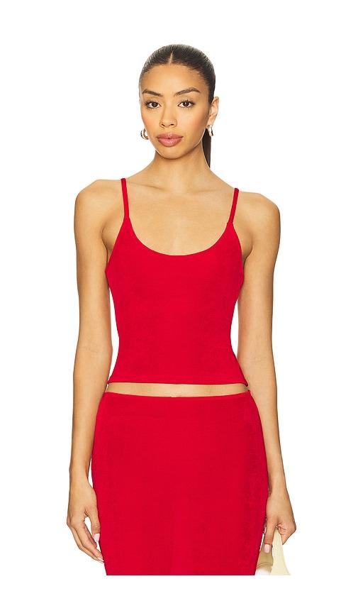 guizio ira cami in red.