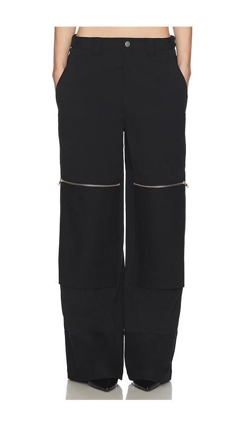 haelo flex waist zip cargo pant in black.
