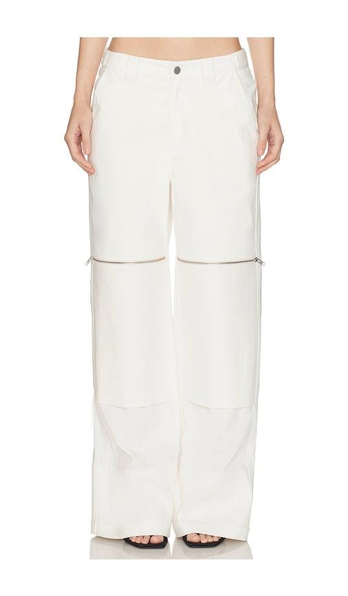 haelo flex waist zip cargo pant in ivory.