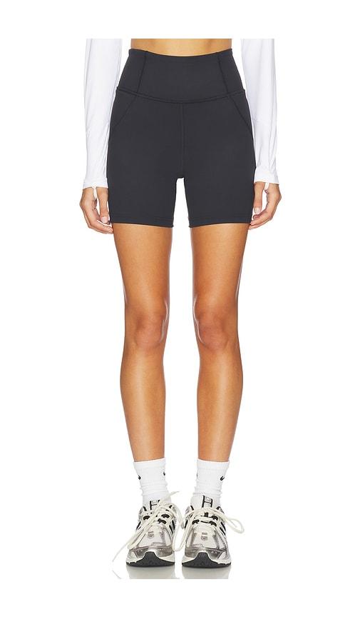 halfdays hattie bike short in black.