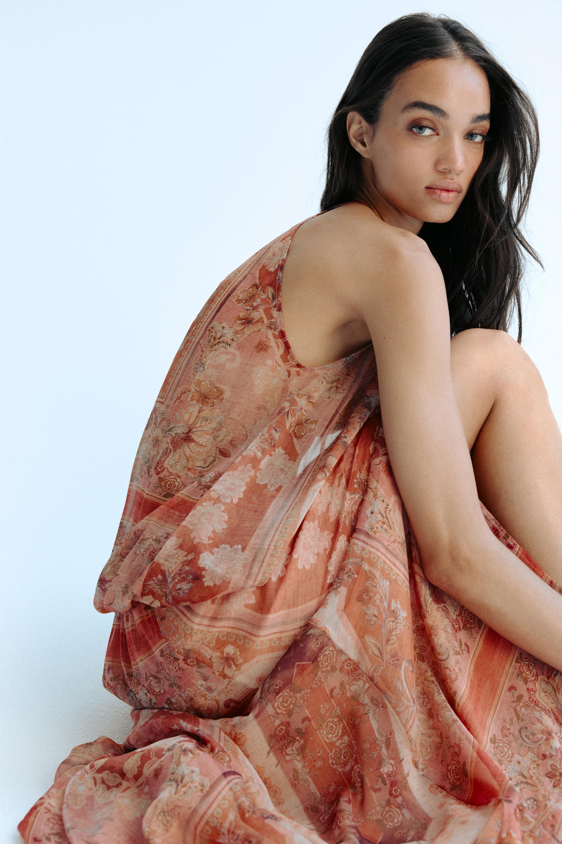 halterneck dress