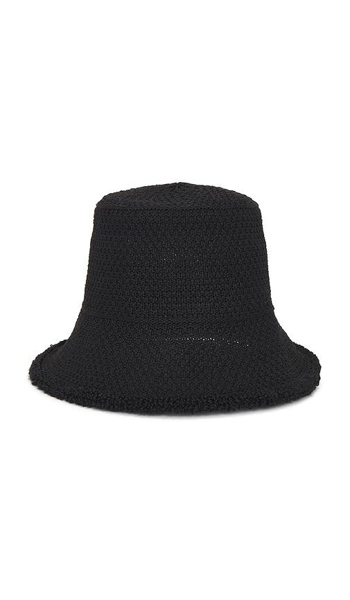 hat attack penny bucket hat in black.