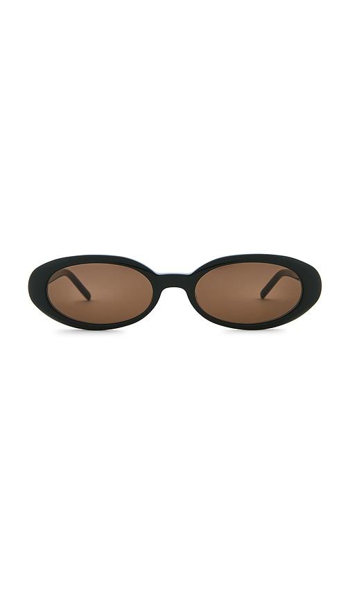 heaven mayhem esme sunglasses in black.