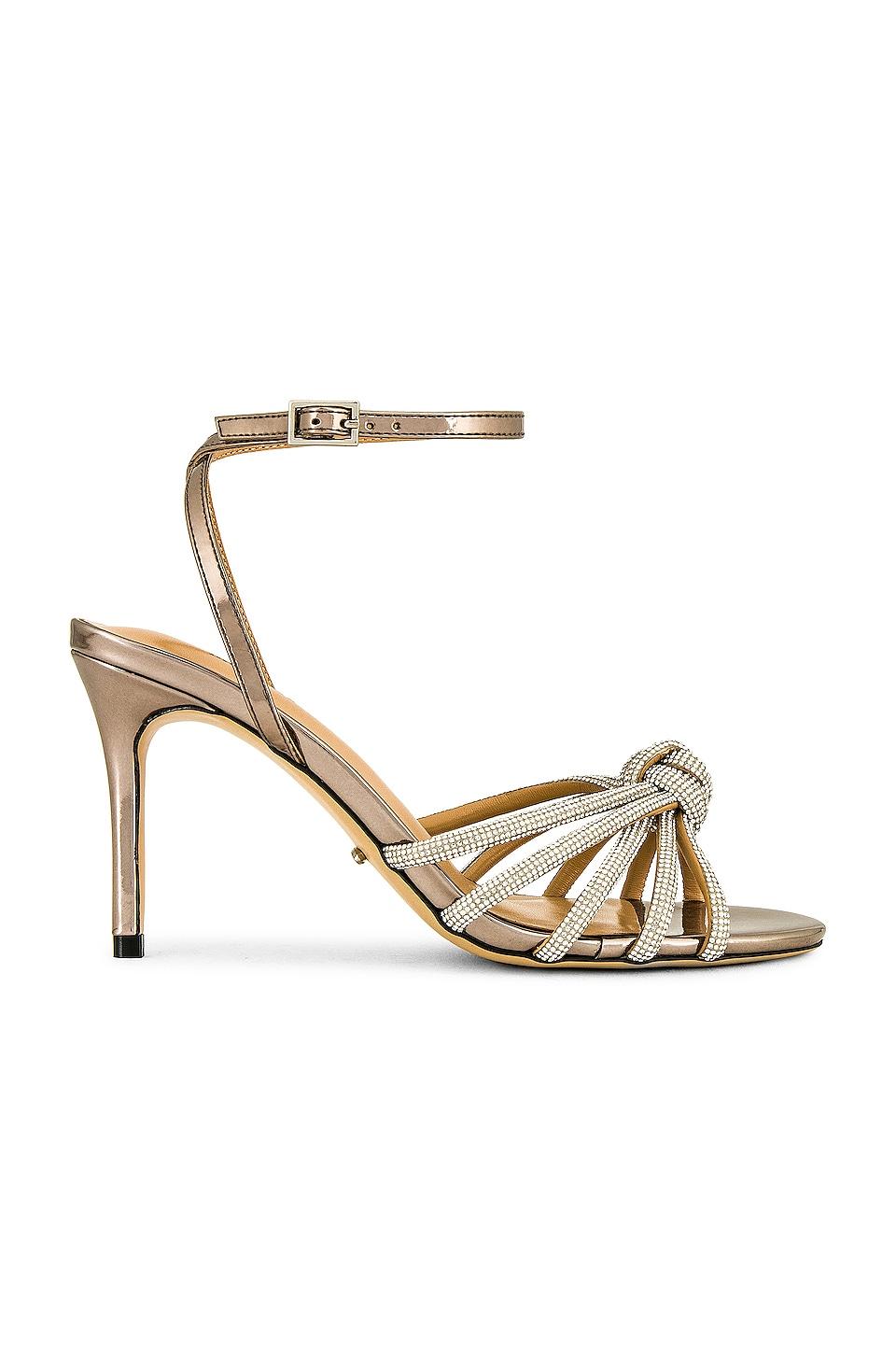 helena sandal