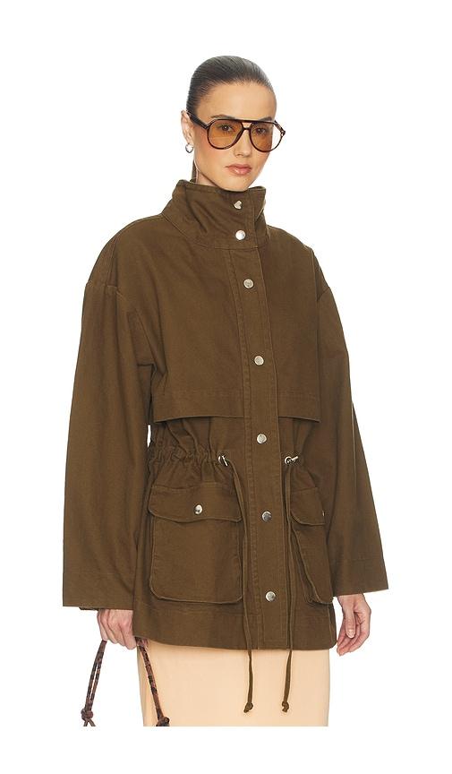 helsa garment washed utility jacket in army.