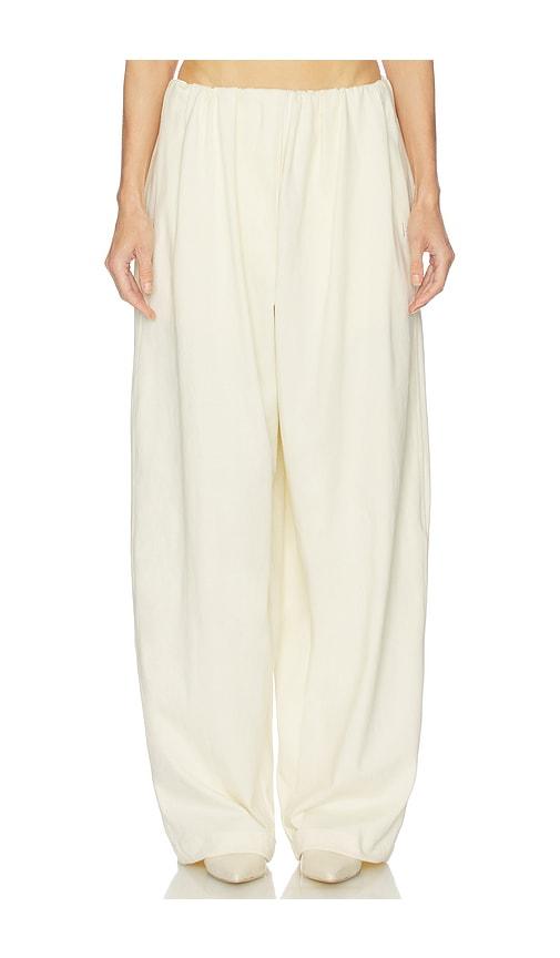 helsa the puff pant in ultra premium jersey in ivory.