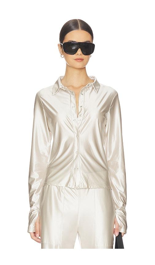 heroine sport thea shirt in metallic silver.