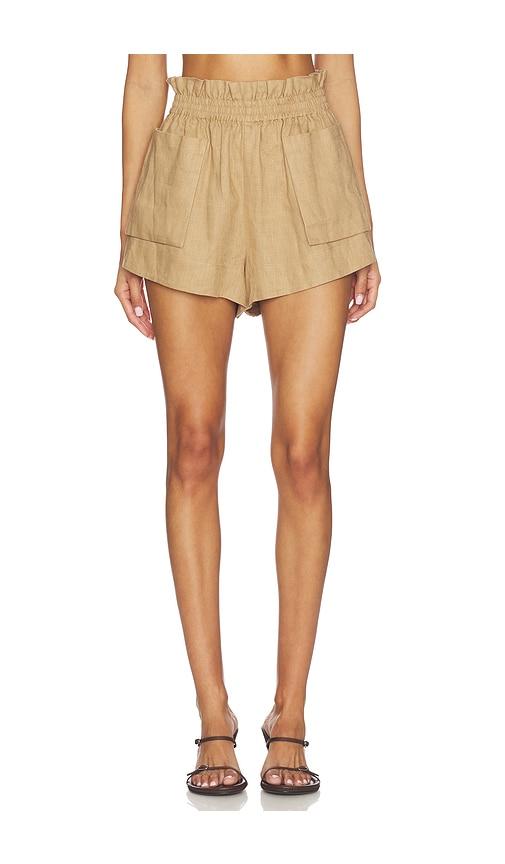 hevron mira short in beige.