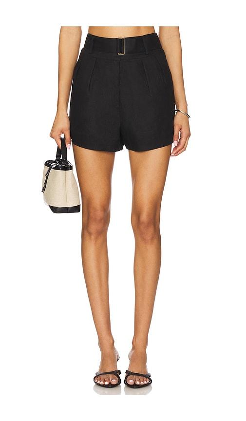 hevron zinna short in black.