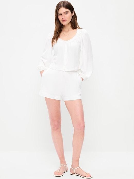 high-waisted beach linen pull-on shorts