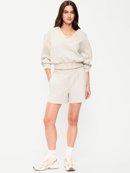 high-waisted bounce fleece shorts -- 5-inch inseam