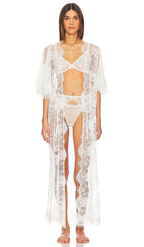 homebodii kassiah robe in white.