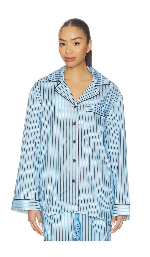 hommey long sleeve shirt in blue.
