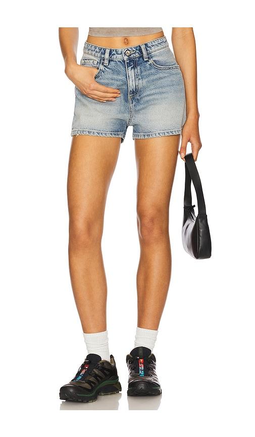 icon denim tam short in blue.