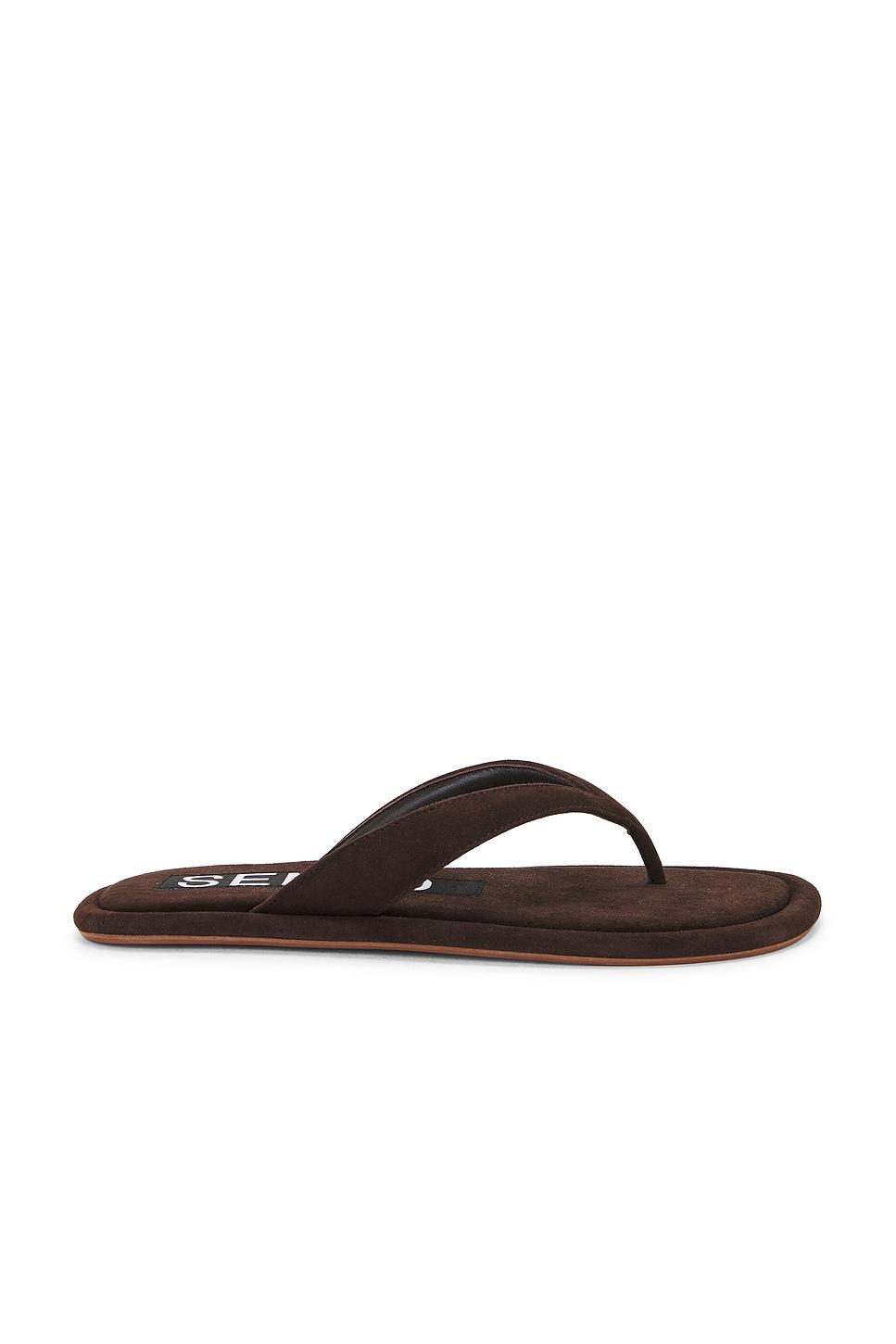 illy sandal
