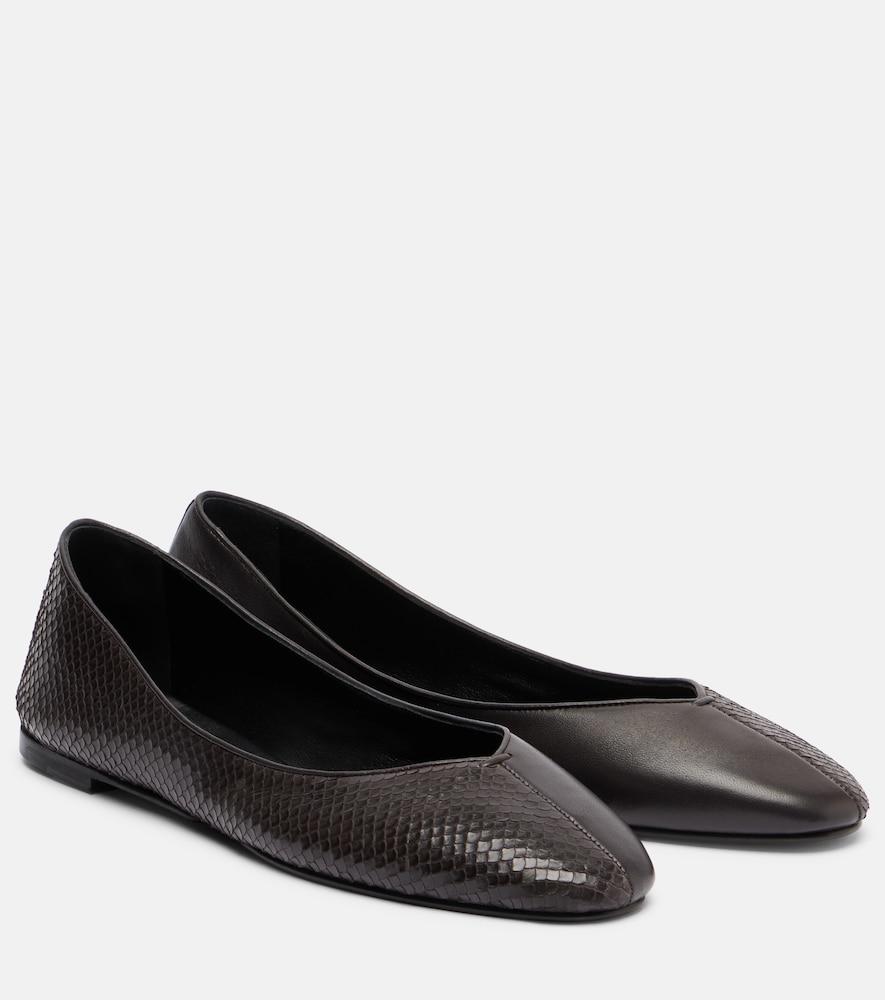 jacquemus ballerines leather ballet flats