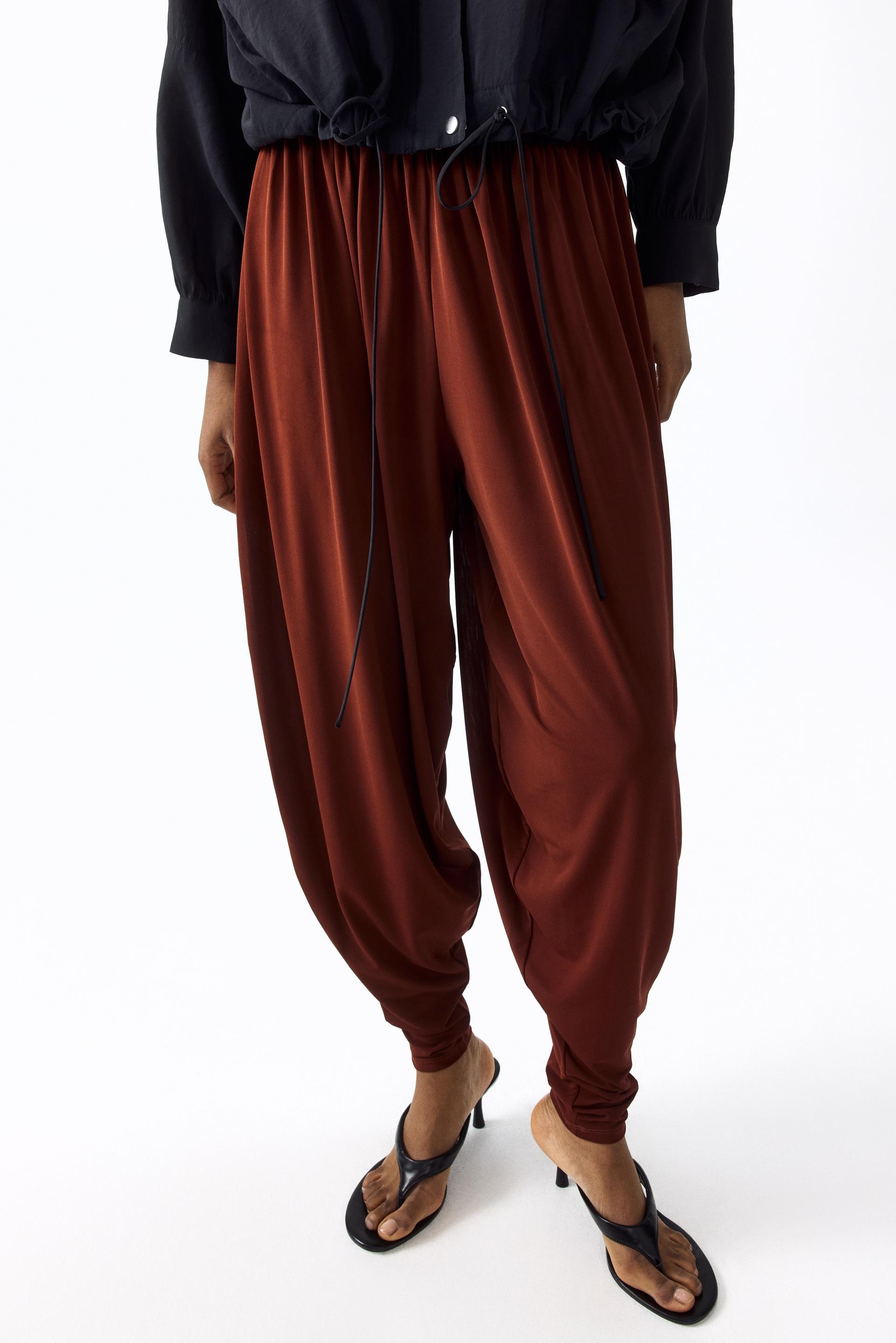 jersey barrel trousers