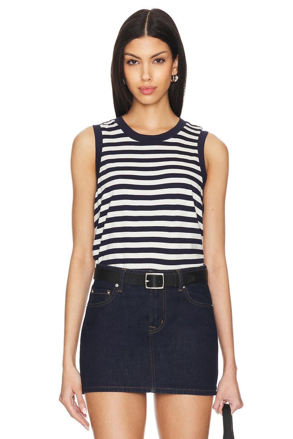 jessie modern muscle tee