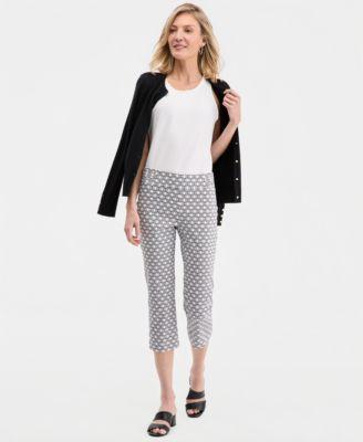 jm collection womens printed pull on capri pants macys exclusive