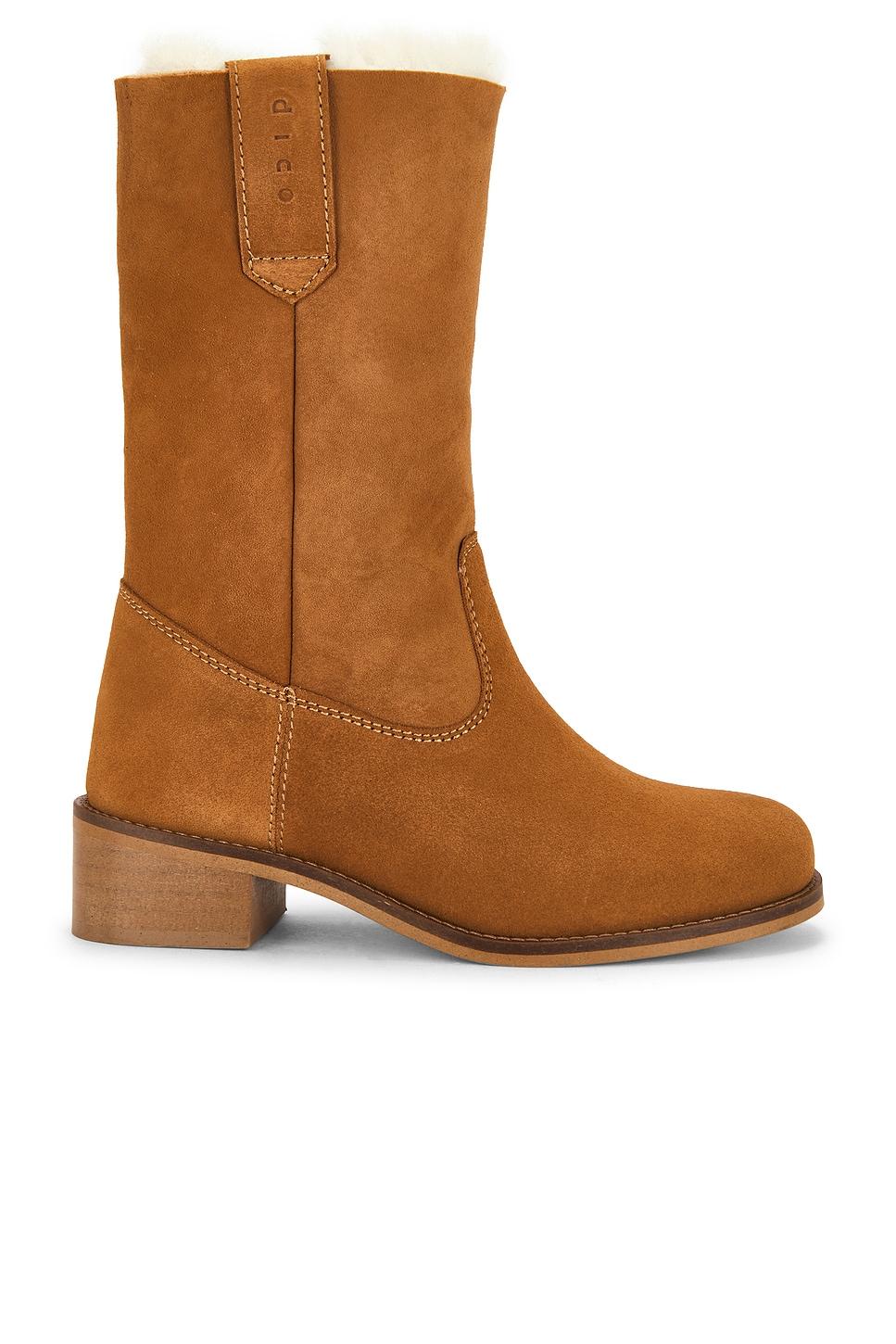 julia shearling gaucho boot