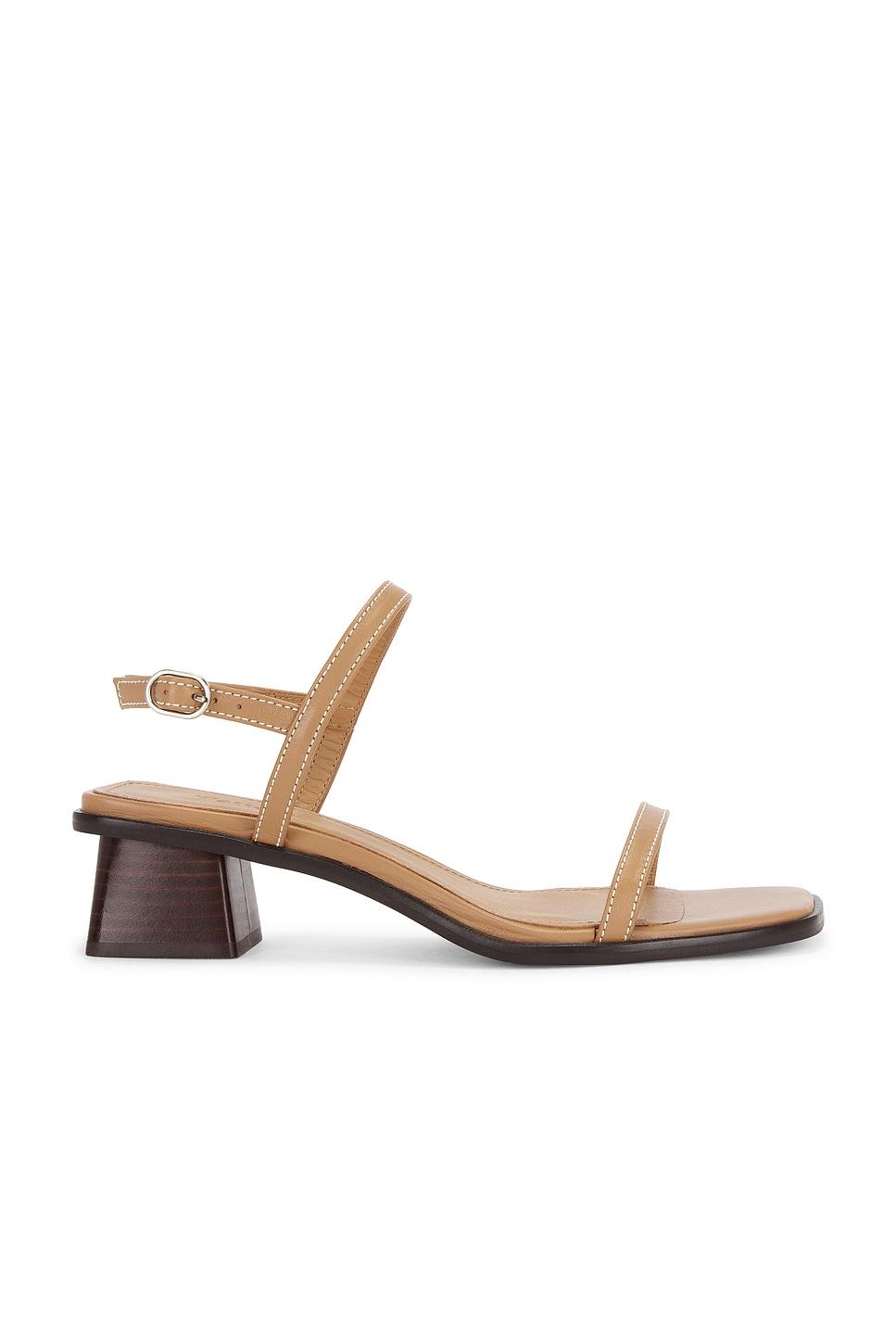 juno sandal