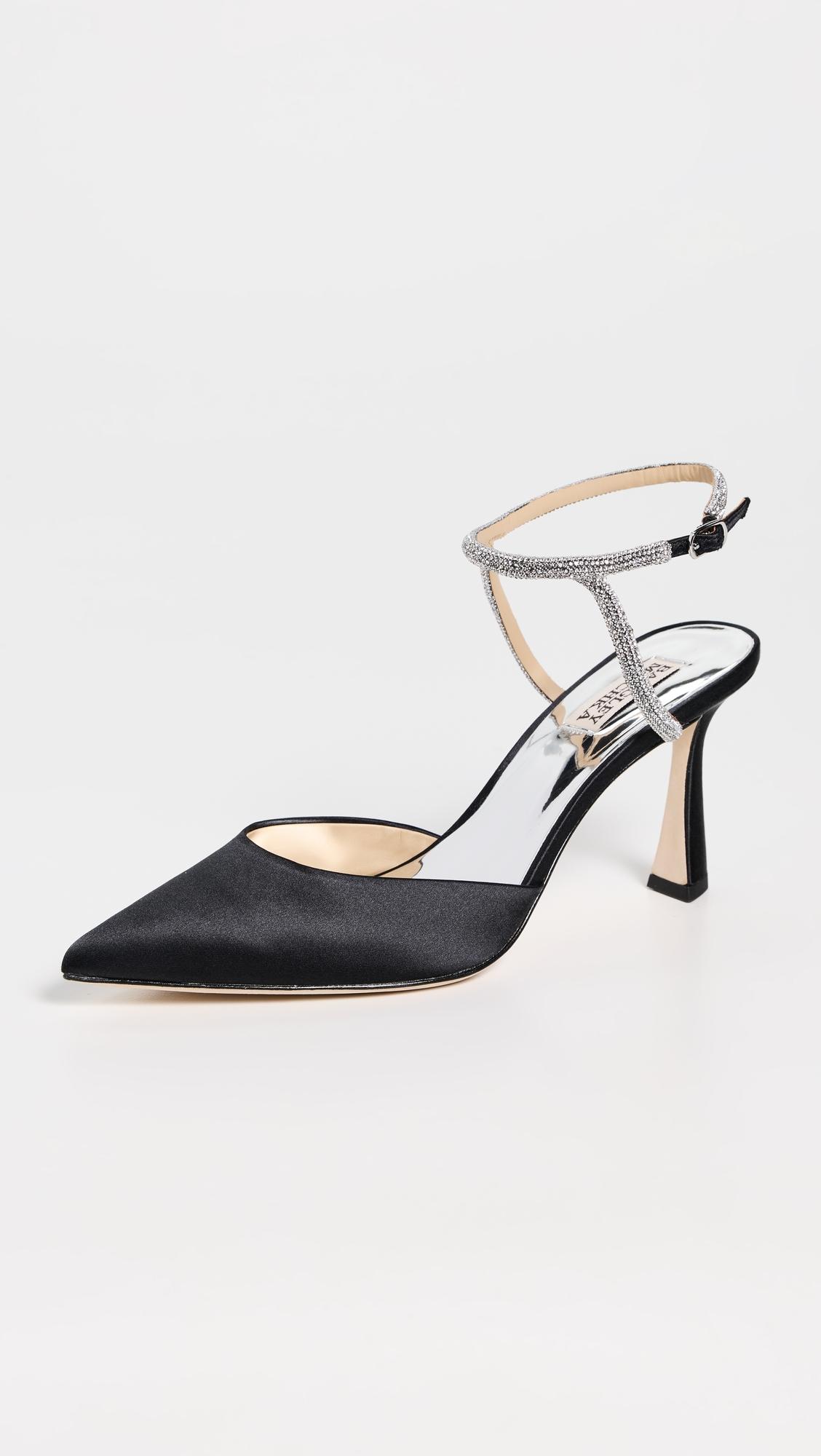 kamilah pumps
