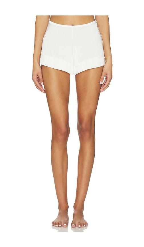 kat the label billie shorts in ivory.