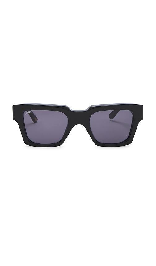 kimeze mahi sunglasses in black.