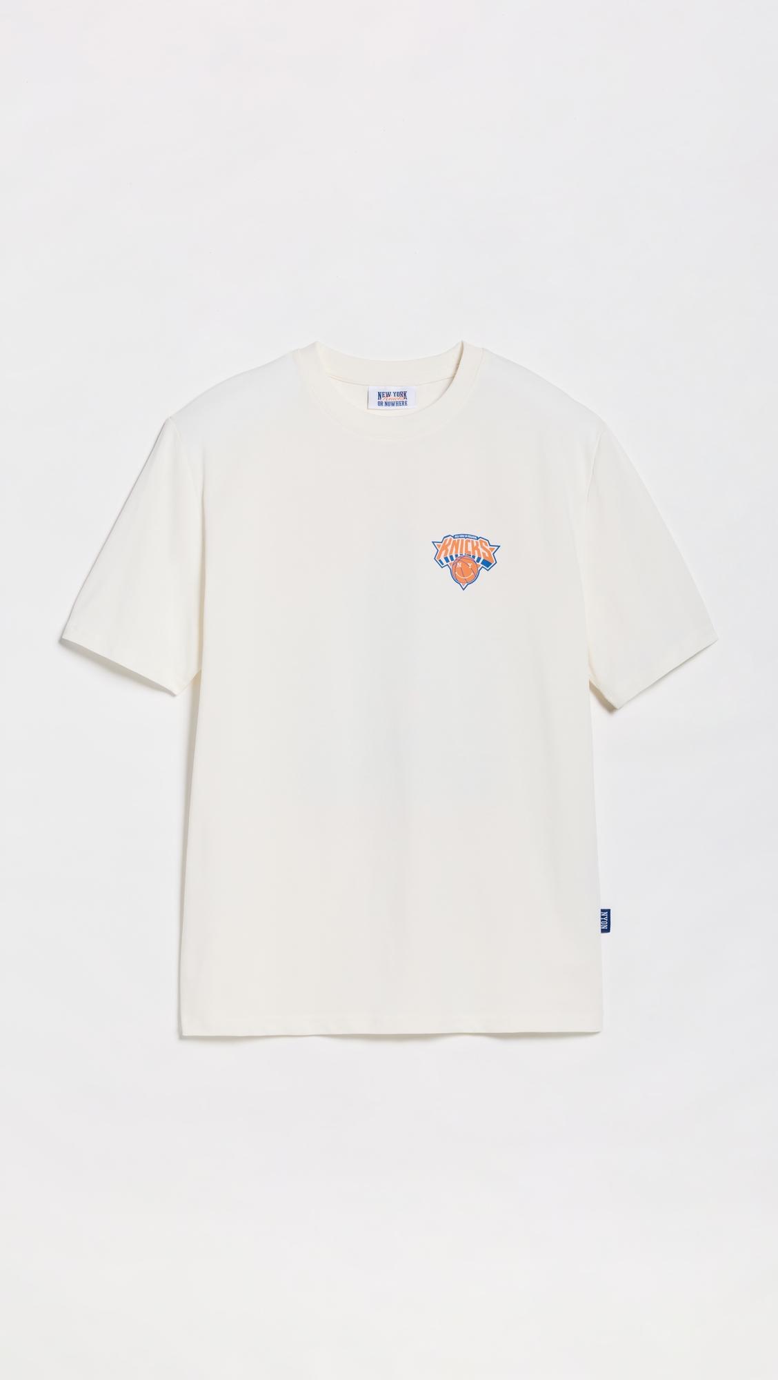 knicks skyscraper t-shirt