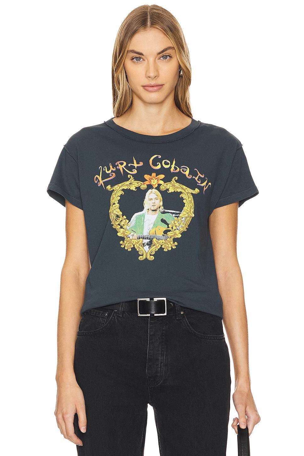 kurt cobain heart frame reverse gf tee shirt