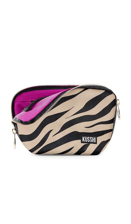 kusshi everyday bag in zebra & fuchsia.