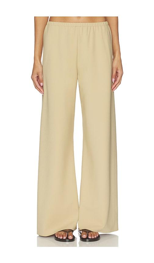 la ligne crepe colby pants in beige.