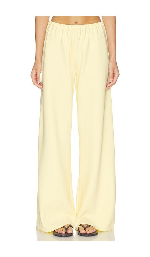 la ligne crepe colby pants in lemon.