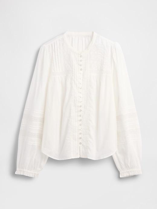 lace-trim pintuck top