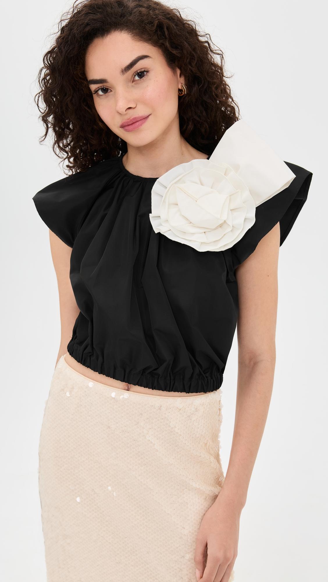 laurie solid flutter sleeve top