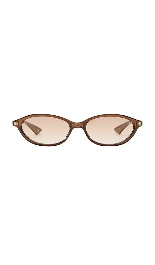 le specs duskfall sunglasses in brown.